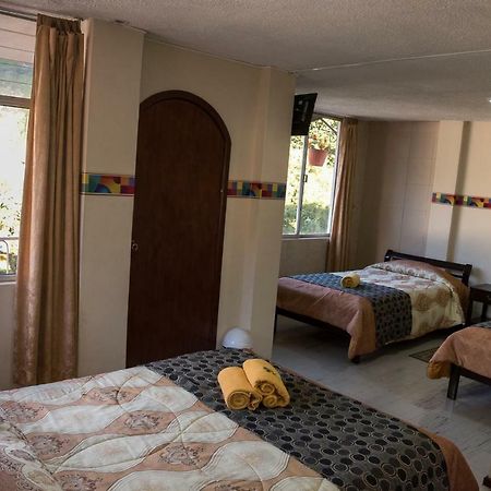 Hotel Flor De Oriente Baños Zewnętrze zdjęcie