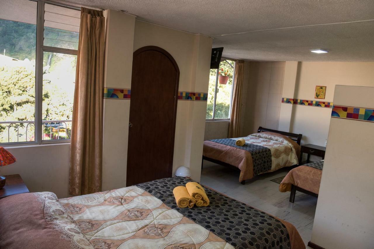 Hotel Flor De Oriente Baños Zewnętrze zdjęcie